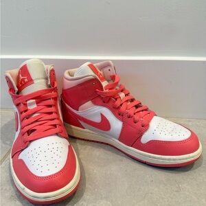 Nike Air Jordan 1 High Sneakers